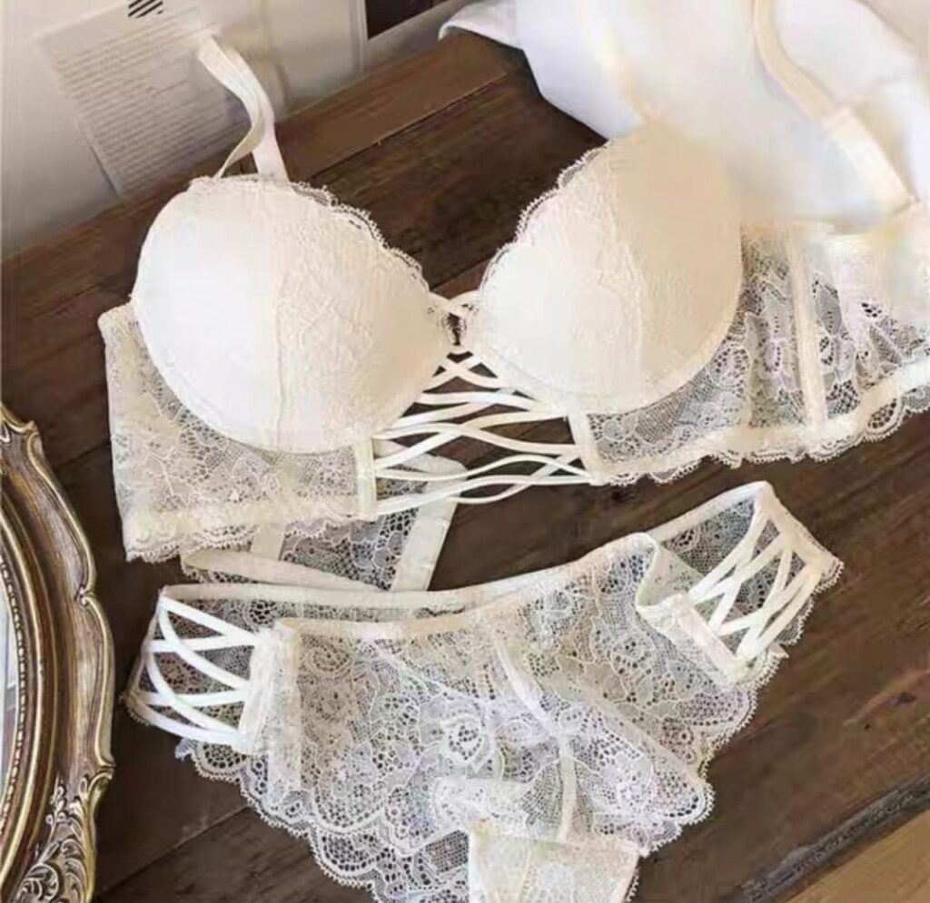 Cross push up bra ホワイト